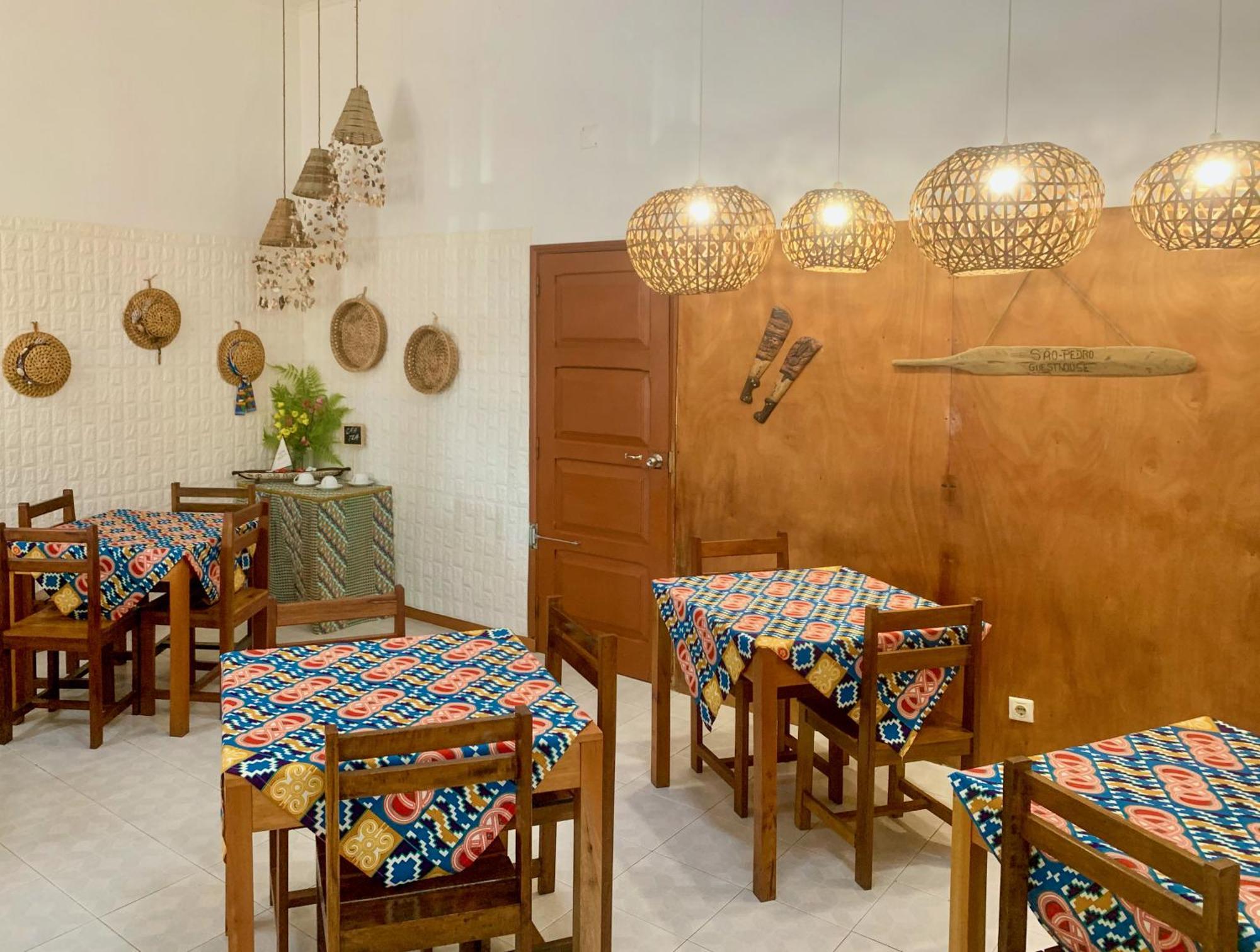 Sao Pedro Guesthouse Sao Tome Extérieur photo