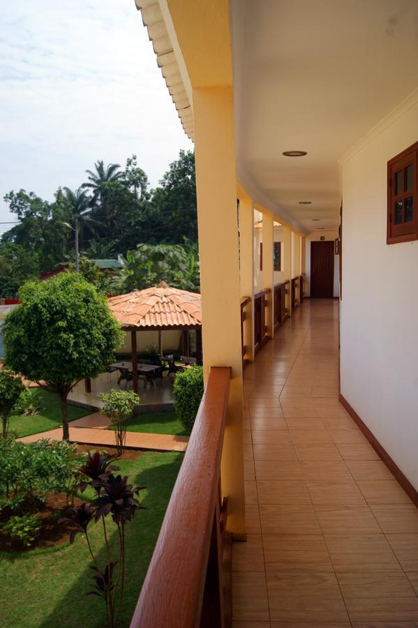 Sao Pedro Guesthouse Sao Tome Extérieur photo